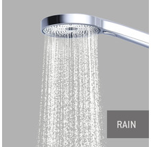 Handbrause mit Regenfunktion im Betrieb