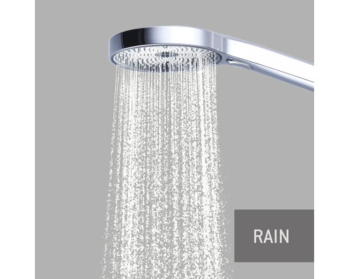 Handbrause mit Regenfunktion im Betrieb