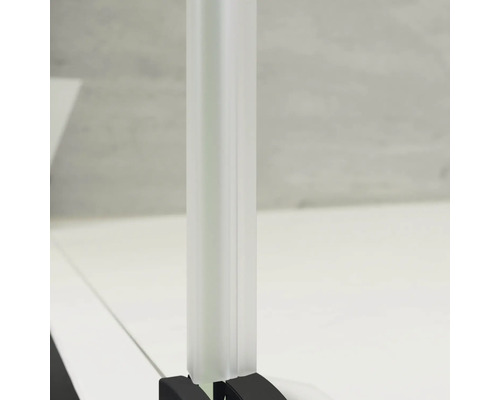 LED-Leuchte mit Montagefuß