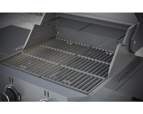 Grill mit Grillrost und Warmhalterost