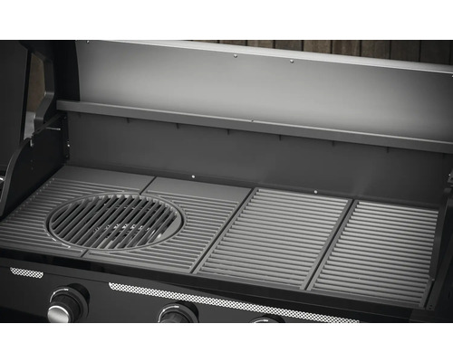 Offener Gasgrill mit Grillrost