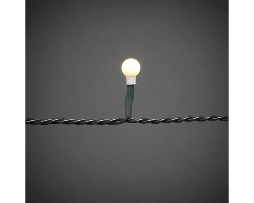 Nahaufnahme einer einzelnen LED-Lichterkette mit runder Birne