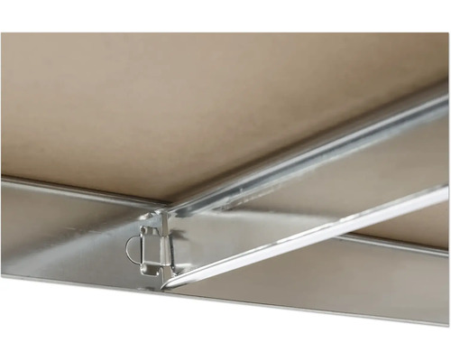 Detailansicht einer Gerätebox mit Verriegelung