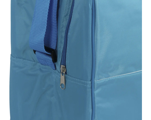 Detailaufnahme einer hellen Tasche mit Reißverschluss und Tragegurt