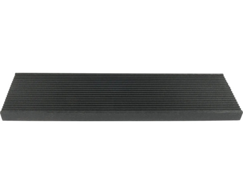 Gerippte Gummimatte für den Treppenbau