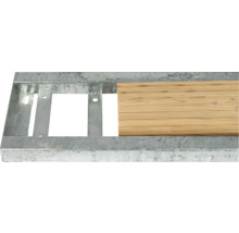 Metallunterkonstruktion mit Holzbrett
