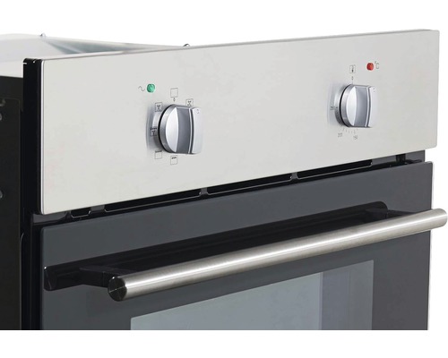 Nahaufnahme eines Backofens mit Drehknöpfen