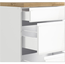Kommode mit offenen Schubladen aus Holz und Kunststoff