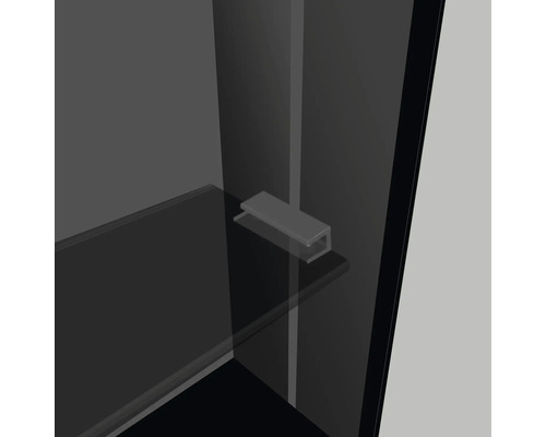 Detailaufnahme eines Glasbodens in einem Badezimmerschrank