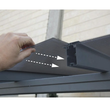 Installation einer Terrassenüberdachung mit Stegplatten
