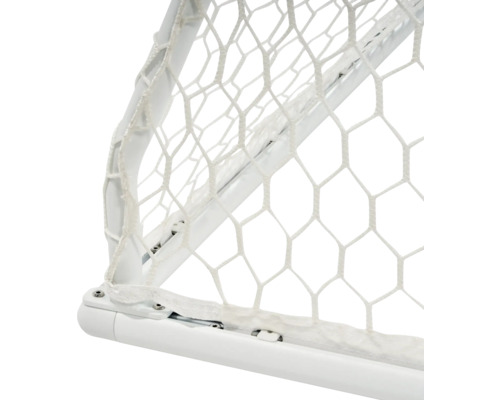 Detailansicht eines Fußballtors mit Netz