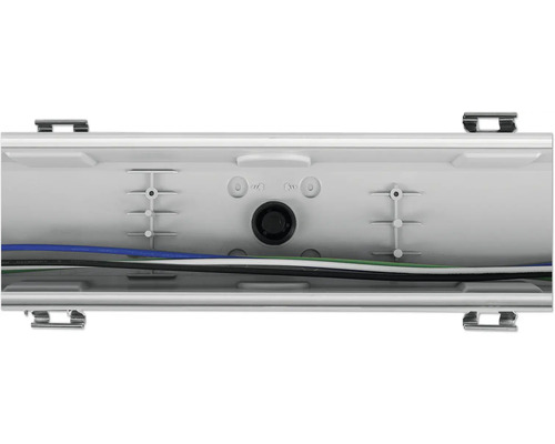 Installationsgehäuse mit elektrischen Kabeln