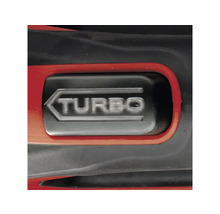 Nahaufnahme der Turbo-Taste eines Werkzeugs