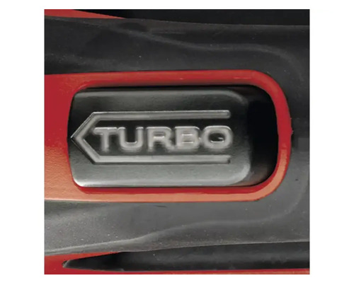 Nahaufnahme der Turbo-Taste eines Werkzeugs