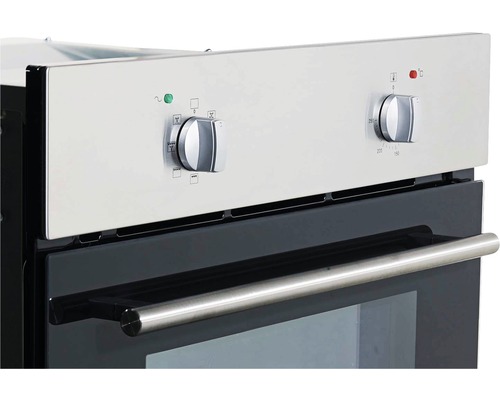 Nahaufnahme eines Backofens mit Drehknöpfen zur Steuerung von Funktionen und Temperatur