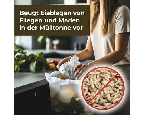 "Frau wirft Biomüll in eine Mülltonne