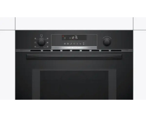 Bosch Backofen mit digitaler Anzeige und Drehknöpfen