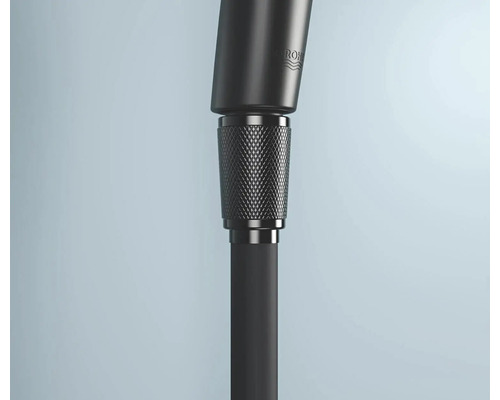 Detailansicht einer schwarzen Grohe Armatur