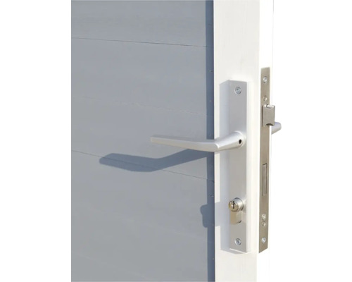 Detailansicht einer grauen Tür mit silberfarbenem Türgriff und Schloss