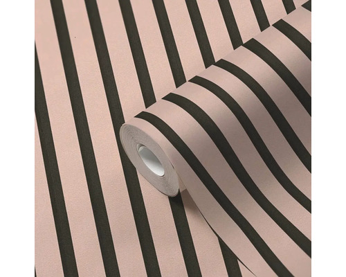 Tapetenrolle mit Streifenmuster