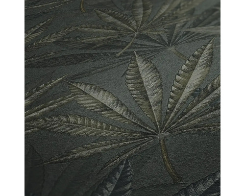 Detailaufnahme einer Tapete mit Pflanzenmuster