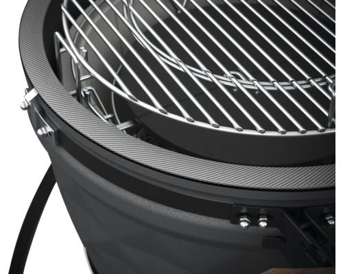 Detailansicht eines Grills mit Grillrost