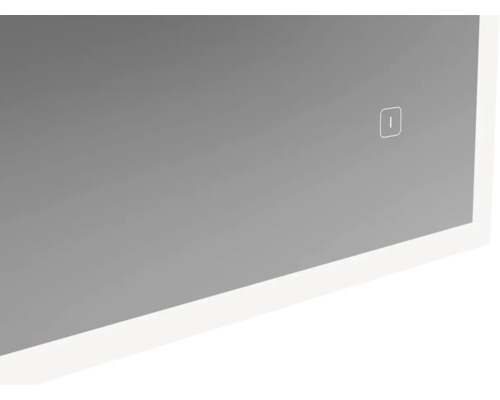 Detailansicht eines Spiegels mit Beleuchtung und Bedienelement