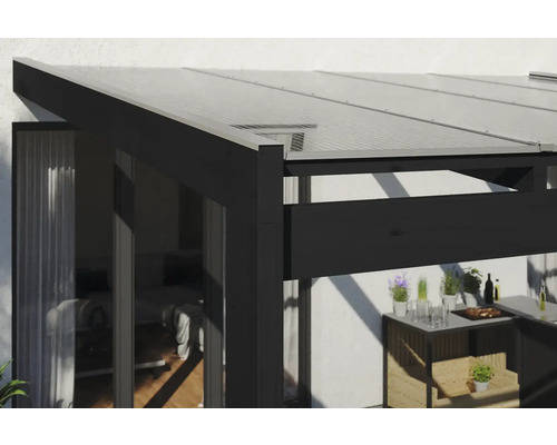 Terrassenüberdachung mit schwarzem Rahmen und transparentem Dach
