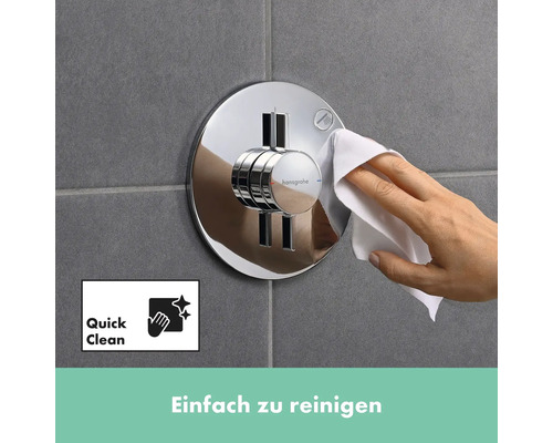 Einhebelmischer mit Quick Clean Funktion wird gereinigt