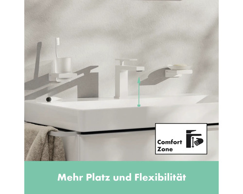 Modernes Badezimmer Waschbecken mit Armatur und Komfort Zone Symbol für mehr Platz und Flexibilität