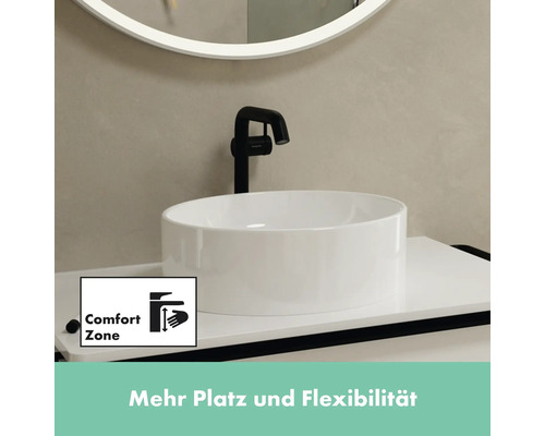 Waschtisch mit Armatur und Comfort Zone Funktion für mehr Platz und Flexibilität.