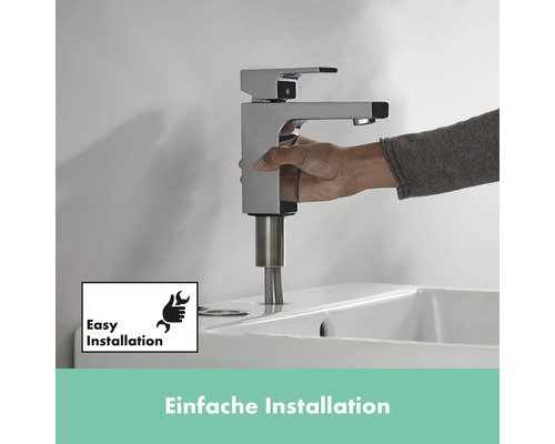 Installation eines Waschtischmischers mit dem Symbol einfache Installation