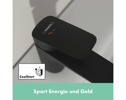 Hansgrohe Logo auf einem schwarzen Wasserhahn mit CoolStart Funktion