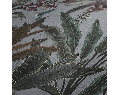 Nahaufnahme einer Tapete mit Blatt- und Vogelmuster