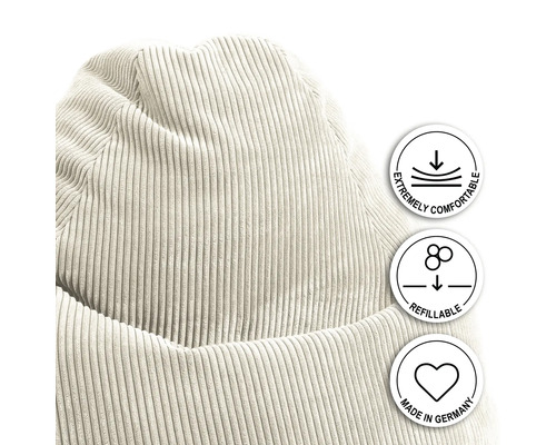 Nahaufnahme eines Sitzsacks aus Cord mit Hinweisen auf Komfort, Nachfüllbarkeit und Herstellungsort Deutschland