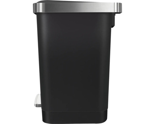 Schwarzer Treteimer mit silberfarbenem Deckel und Fußpedal