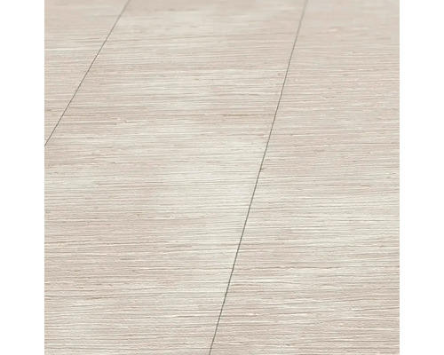 Nahaufnahme von hellem Laminatboden mit Holzoptik