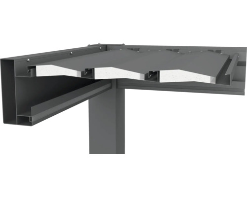 Detailansicht Terrassenüberdachung mit Aluminiumprofilen und Dämmung