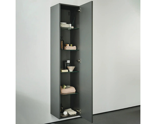 Grauer Bad-Hochschrank mit offenen Regalböden zur Aufbewahrung von Badartikeln.