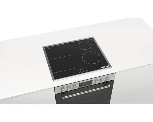 Bosch Induktionskochfeld in einer Küchenarbeitsplatte