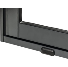 Detailansicht eines Fensters mit Verriegelungsmechanismus