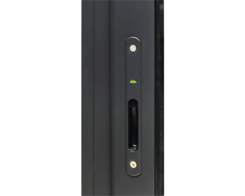 Detailansicht eines Türgriffs mit Schloss und integrierter Wasserwaage