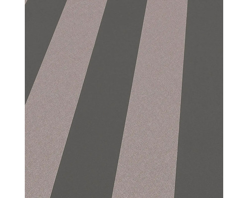 Bodenbelag mit Streifenmuster