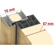 Querschnitt eines Türrahmens mit den Maßen 70 mm und 67 mm