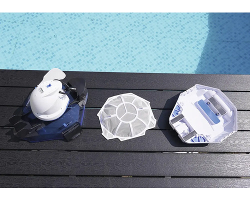 Poolreinigungsroboter mit Filter und Gehäuse auf Holzoberfläche