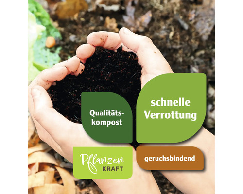Eine Handvoll Komposterde mit den Hinweisen Qualitätskompost, schnelle Verrottung, geruchsbindend und Pflanzenkraft