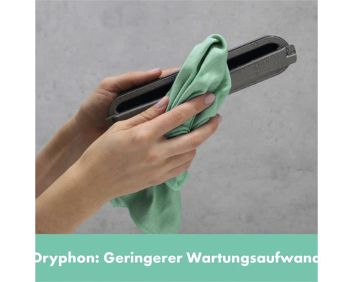Reinigung eines Trockenbauelements mit einem Tuch