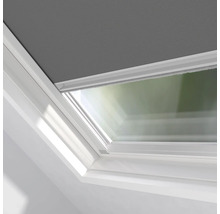 Dachfenster mit Rollo zur Verdunkelung
