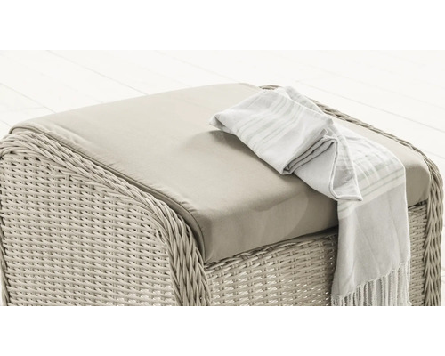 Gartenhocker aus Rattan mit Polster und Decke