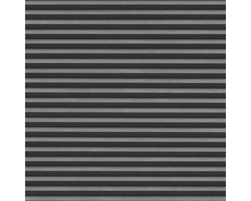 Nahaufnahme einer geschlossenen, horizontalen Jalousie zur Fensterdekoration